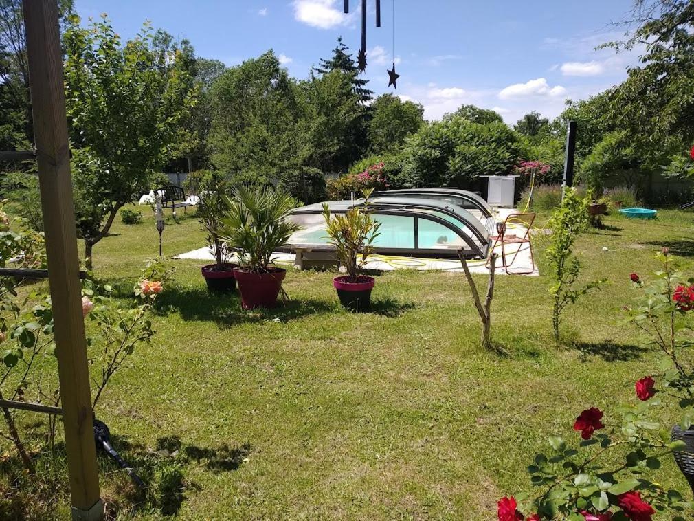 La Longere Des Gillettes Bed and Breakfast Bézenet Exteriör bild
